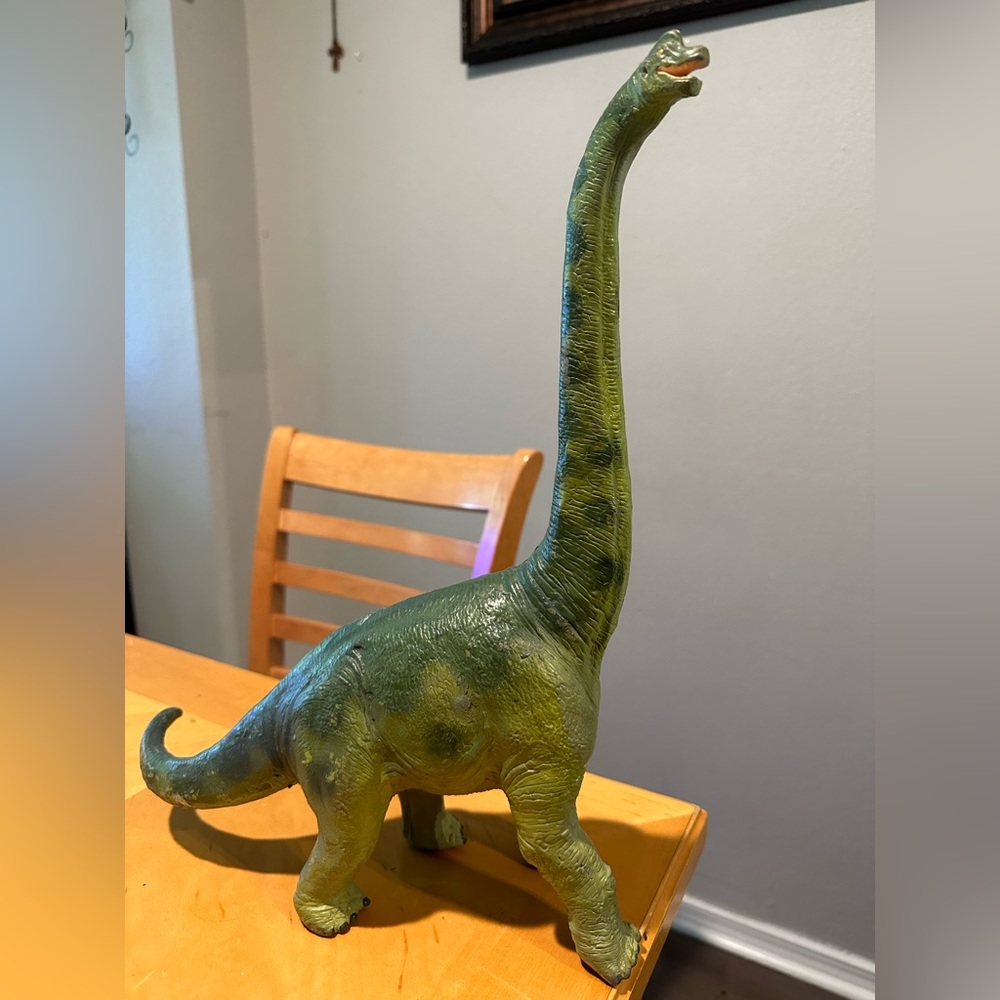 Dinasour